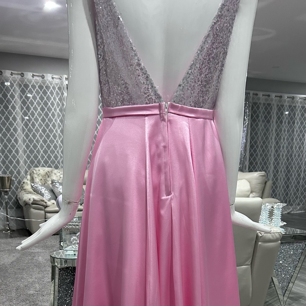 NWOT 👛 Pink Sequin Satin Evening Gown - Picture 9 of 16
